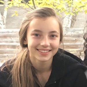 Meet your Posher, Mia